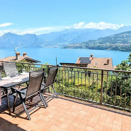 Sonnenterrasse Vom Iseosee Tavernola Bergamasca